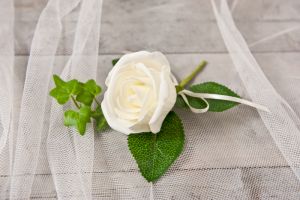 Artificial - Button Hole/Corsage With Cream Rose Ivy